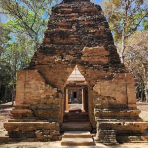 Siem Reap to Sambor Prei Kuk Temple By Private Taxi